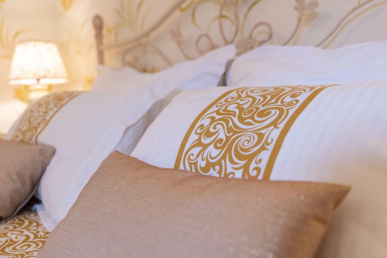 Unique Luxury Rooms Сплит Екстериор снимка