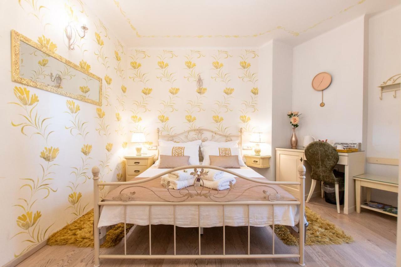 Unique Luxury Rooms Сплит Екстериор снимка